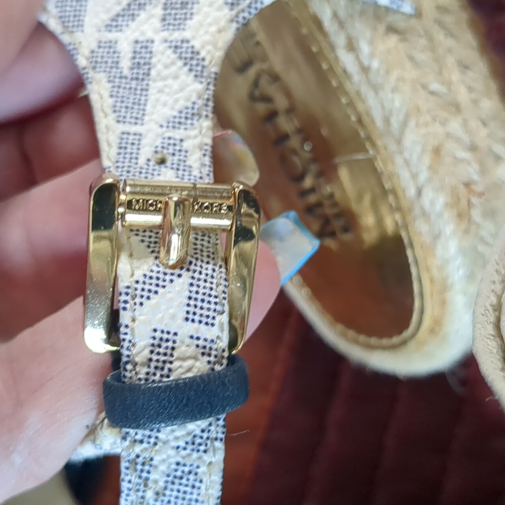 MICHAEL KORS* logo Leather Upper Thong Sandal Espadrille  Rubber Bottom Size 6 - Picture 11 of 12